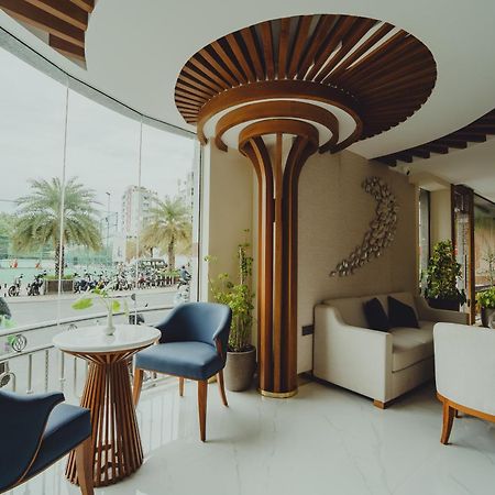 Umet Seaview Hotel With Free Airport Pick Up And Drop T&C Apply Male Zewnętrze zdjęcie
