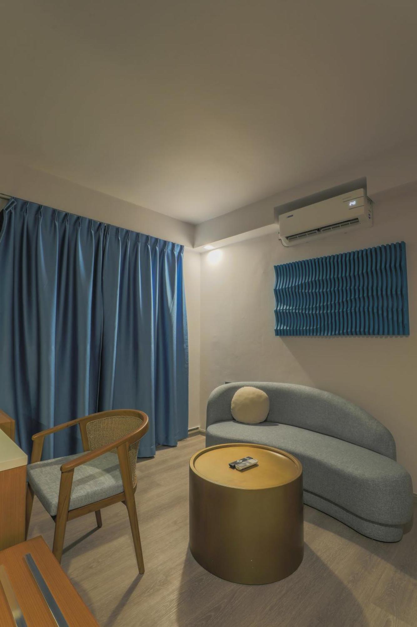 Umet Seaview Hotel With Free Airport Pick Up And Drop T&C Apply Male Zewnętrze zdjęcie